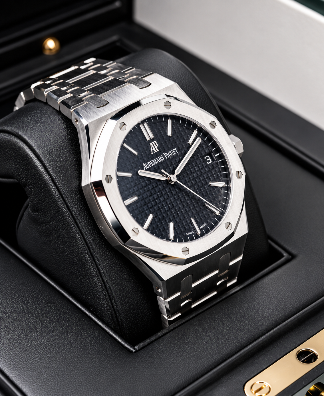 Audemars Piguet Royal Oak - Master Copy